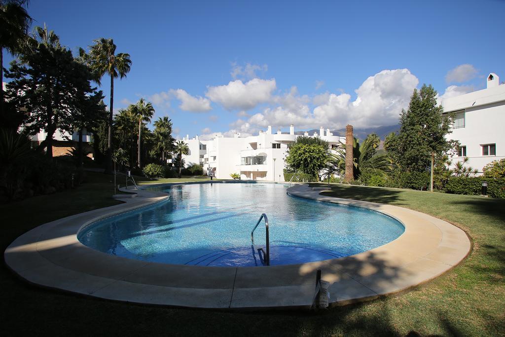 Sunny Golf Apartment Estepona Kültér fotó