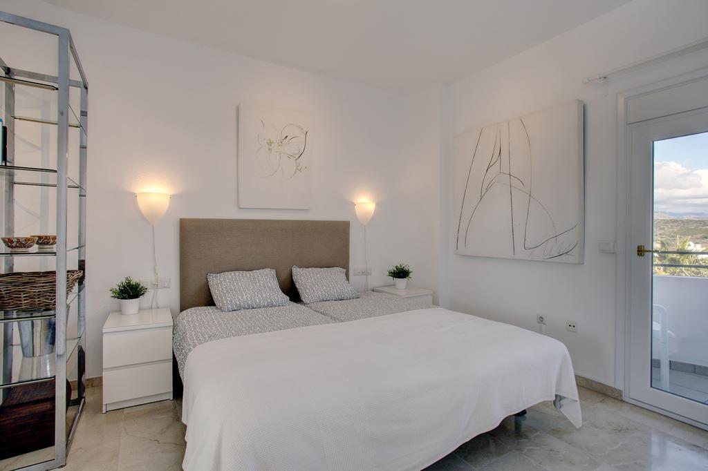 Sunny Golf Apartment Estepona Kültér fotó